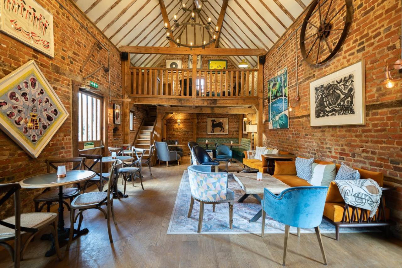 Tewinbury Farm Hotel Bagian luar foto