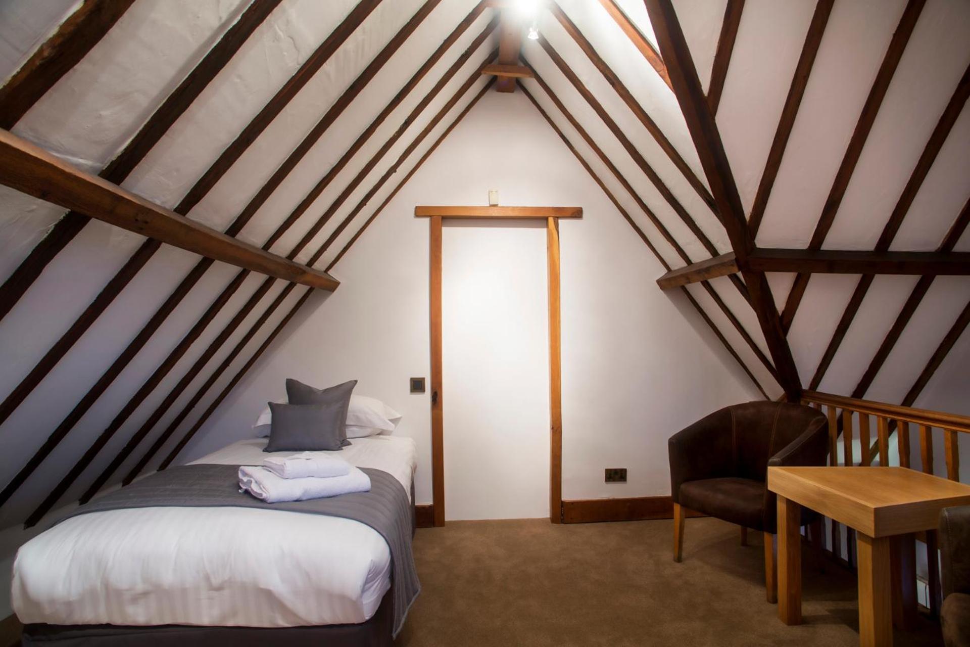 Tewinbury Farm Hotel Ruang foto