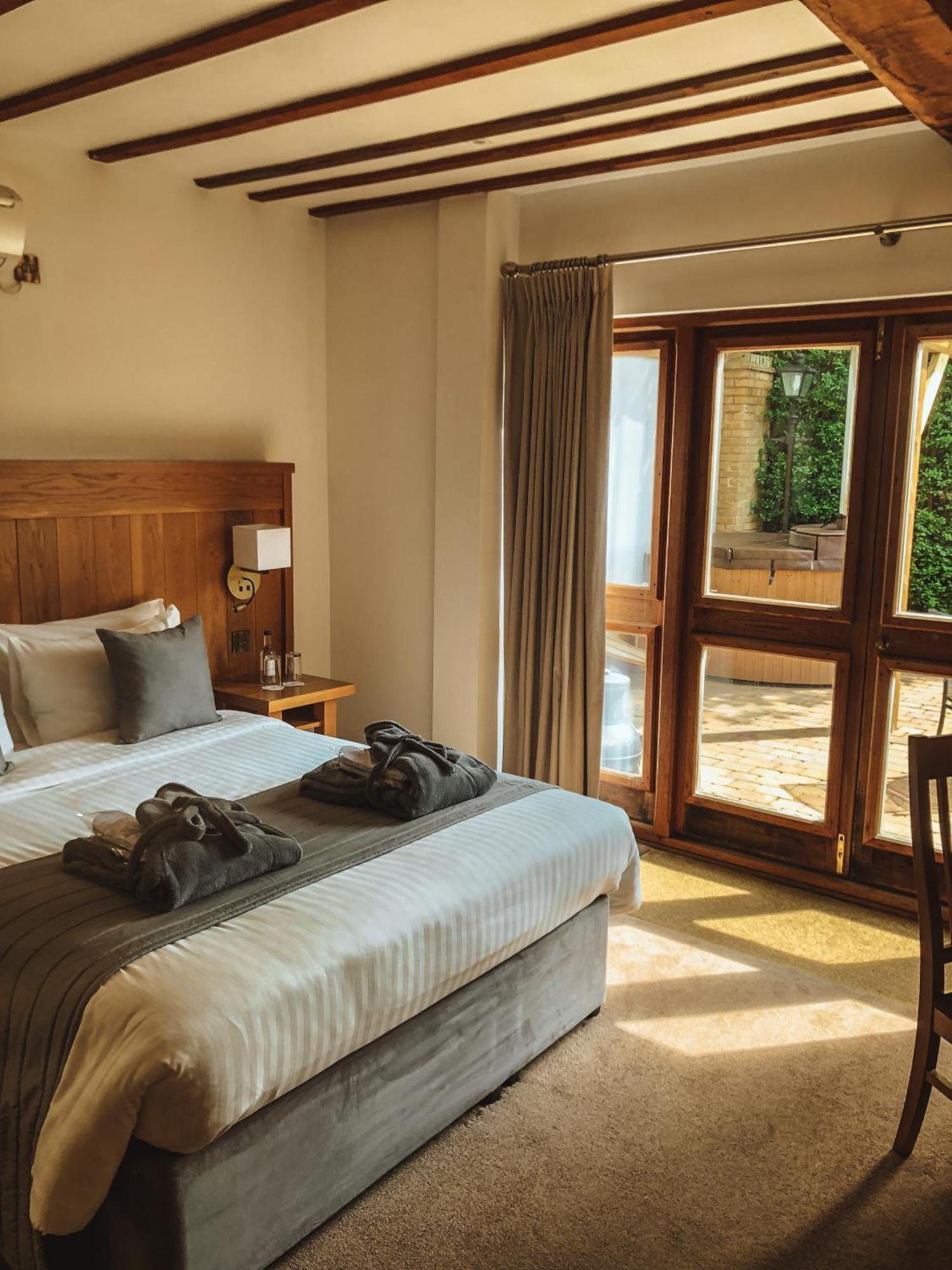 Tewinbury Farm Hotel Ruang foto