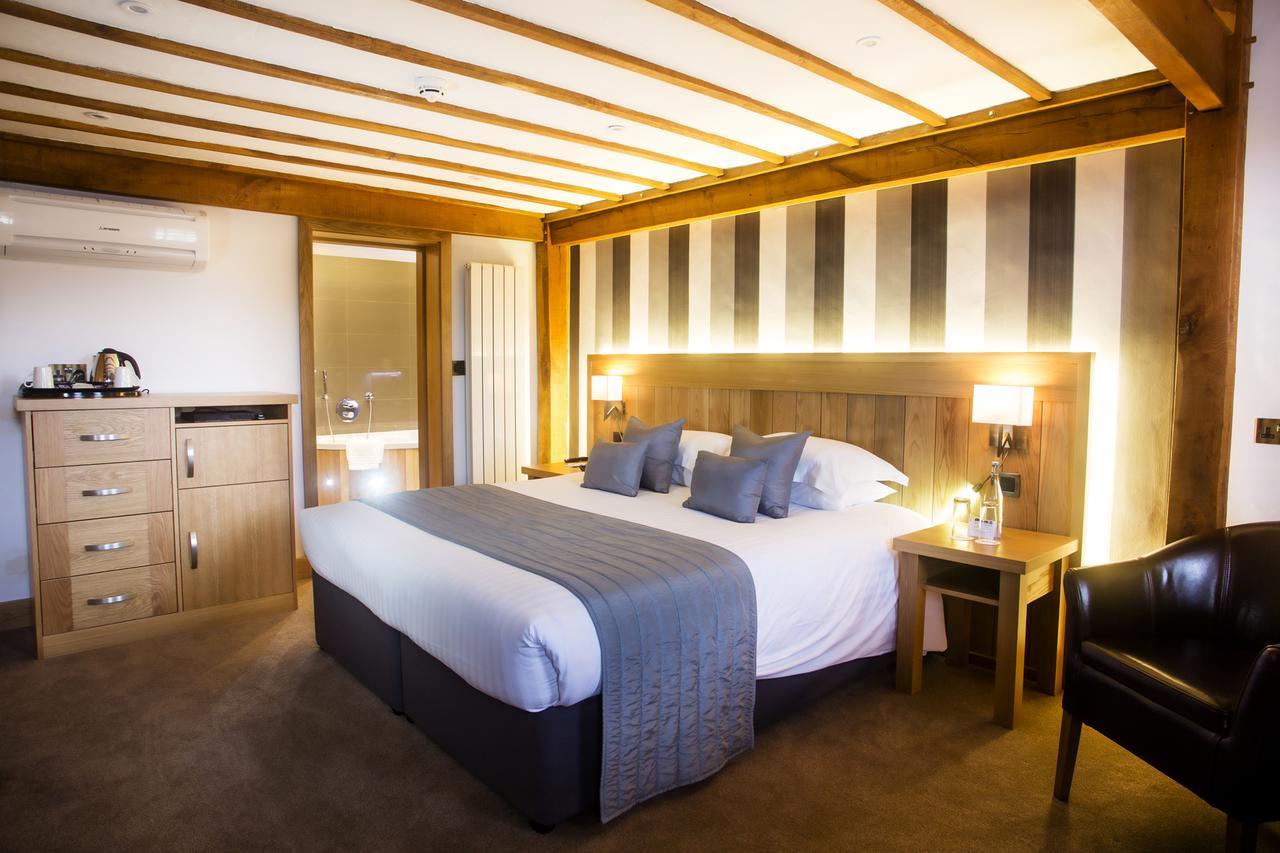 Tewinbury Farm Hotel Bagian luar foto