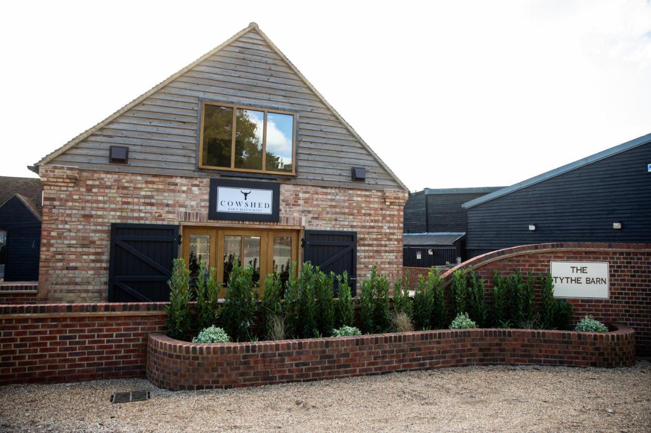Tewinbury Farm Hotel Bagian luar foto